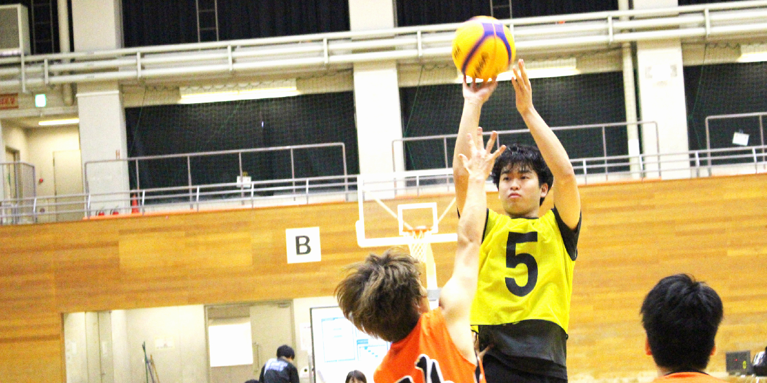 �{�����e�B�A�X�^�b�t�Ƃ̃X���[�Y�ȘA�g